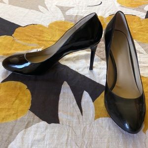 Ann Taylor Perfect Pumps